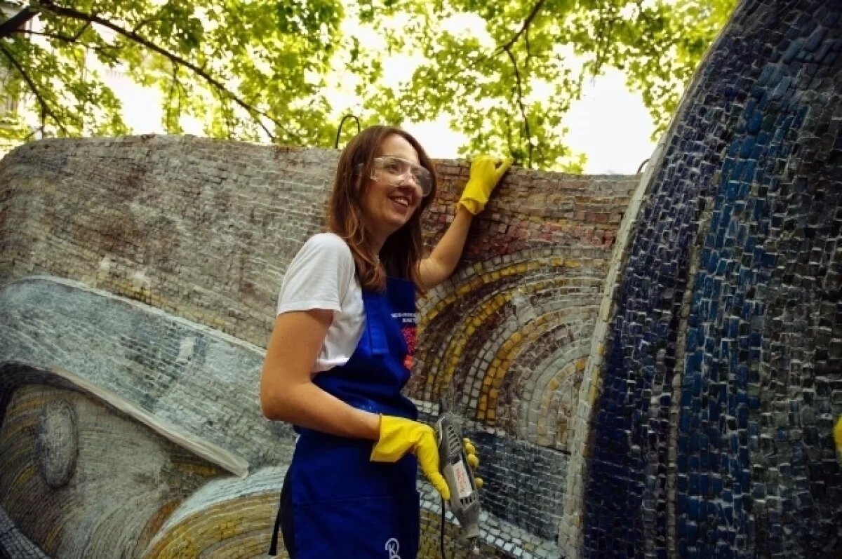    Руководитель проекта, кандидат философских наук, менеджер культурных проектов Дарьи Максимович.