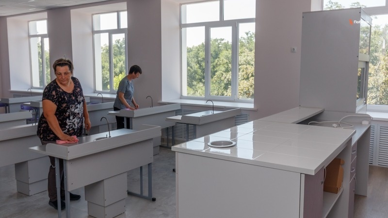    На территории Ставропольского края проводят капитальные ремонты в средних общеобразовательных учреждениях Фото: Дмитрий Ахмадуллин / / ИА «Победа26»