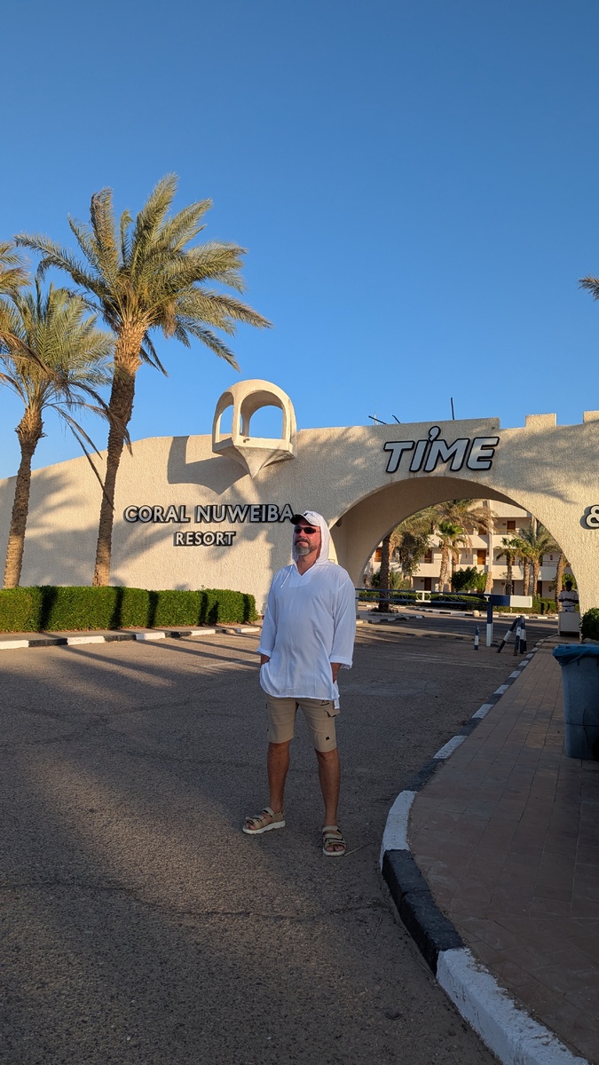 Ввход на территорию отеля