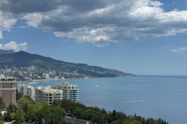 На время отложите поездку к Черному морю — побережье столкнулось с новыми опасностями