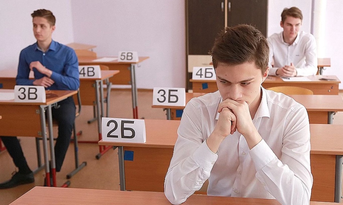 Десятки тысяч выпускников не могут сдать ОГЭ с первого раза. 