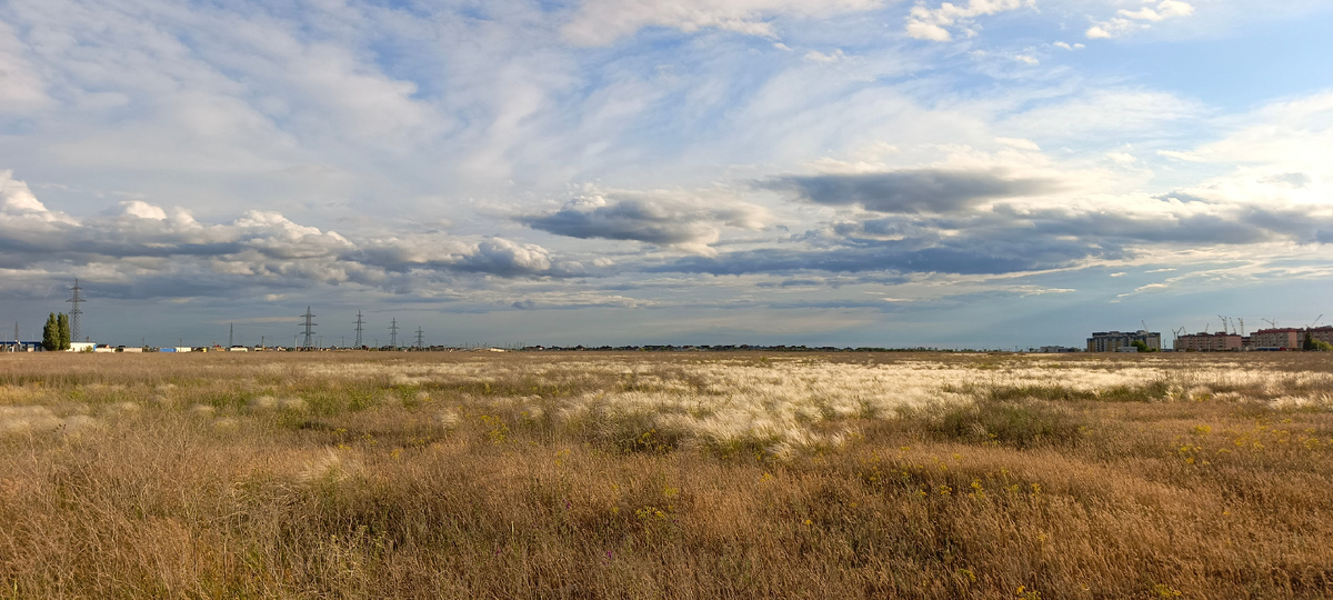 Облака над горизонтом - это радость для жителей Волгограда и Волжского:) 