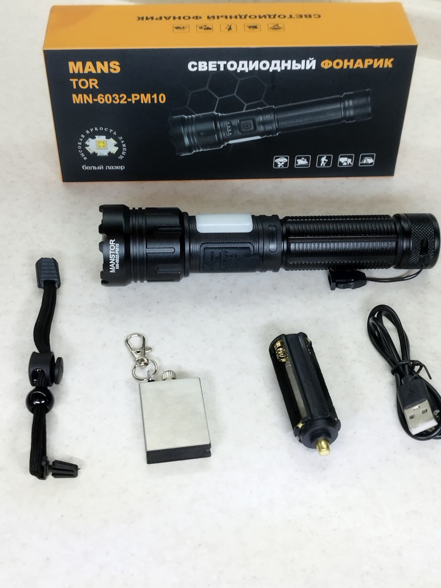 а где штатный аккумулятор? Спокойствие, он уже вставлен в фонарь.