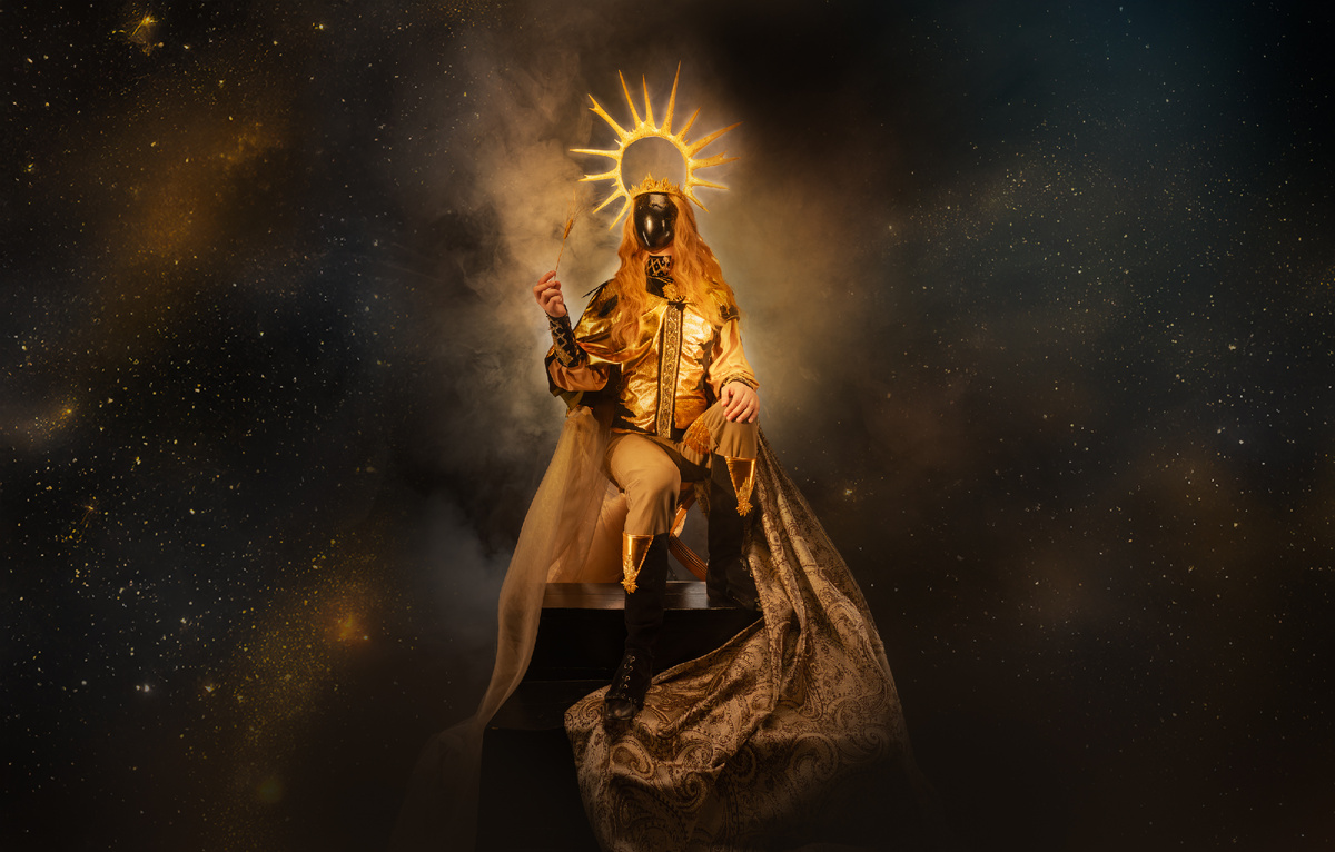 Образ Солнца. В кадре Евгений Шкультин, над воплощением работали Чайка, Ричик, Оля Киняева и Ира Реуцой, Фото Ярославы Морозовой