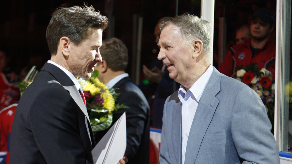    Вячеслав Быков и Виктор Тихонов.Александр Федоров