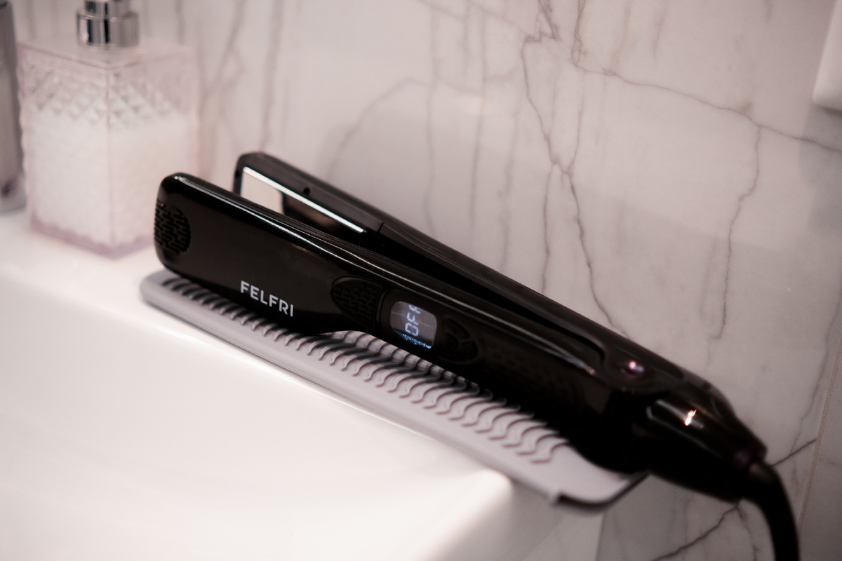 Как пользоваться выпрямителем для волос