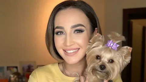 Источник: https://78.ru/news/2021-02-28/buzova-postavila-peterburg-v-primer-drugim-gorodam-po-otnosheniyu-k-zhivotnim