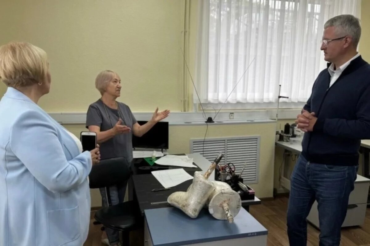    Глава Камчатки проверил организацию работы в новом здании центра «Протект»