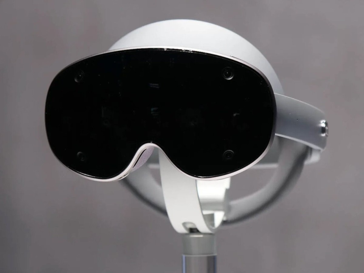    Samsung объяснила отсутствие XR-гарнитуры Project Moohan в продаже