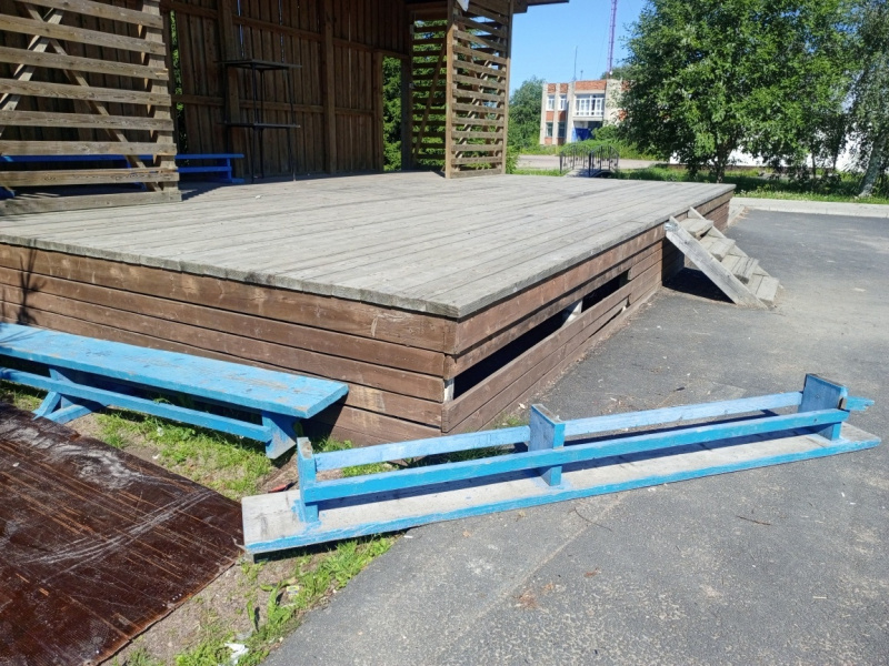    Вандалы крушат Олонецкий район в Карелиигруппа ВКонтакте "Олонец Live | Новости района"