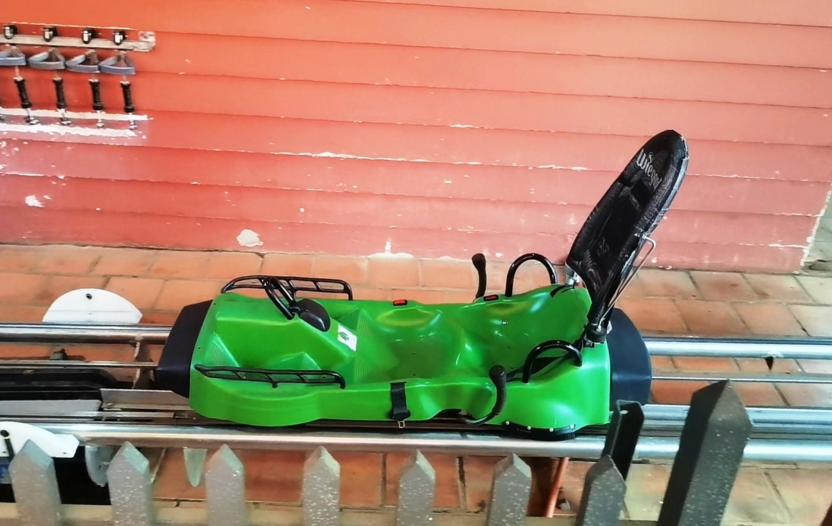 Санки, гоняющие по трассе. Все фото для статьи кроме фото Данг Вьет Нга взяты из личного архива автора.