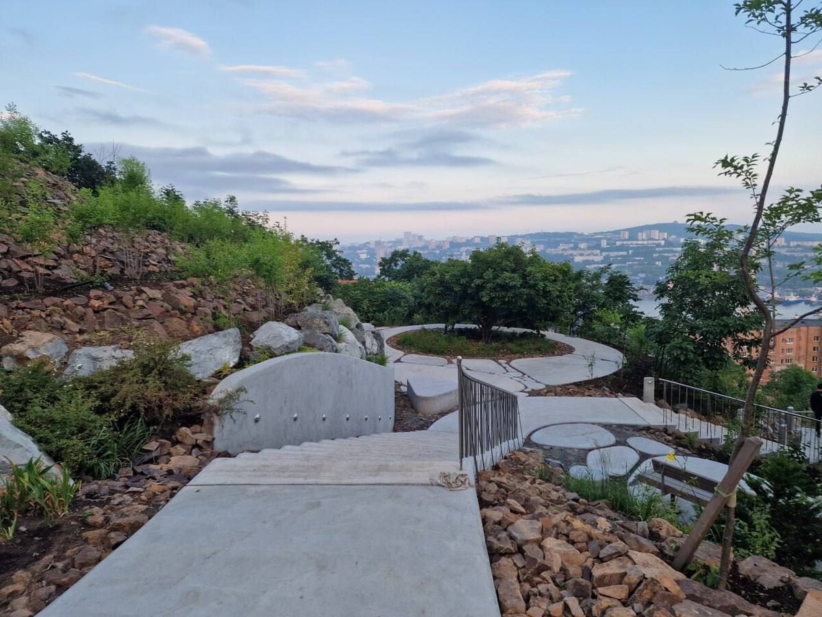 Фото: https://artbuhta.com/places/nagornyj-park-vladivostok-na-karte