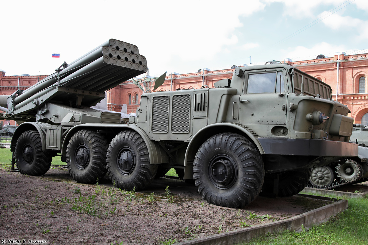   РСЗО «Ураган»