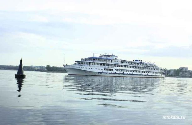    Камышин ожидает возвращения круизных теплоходов