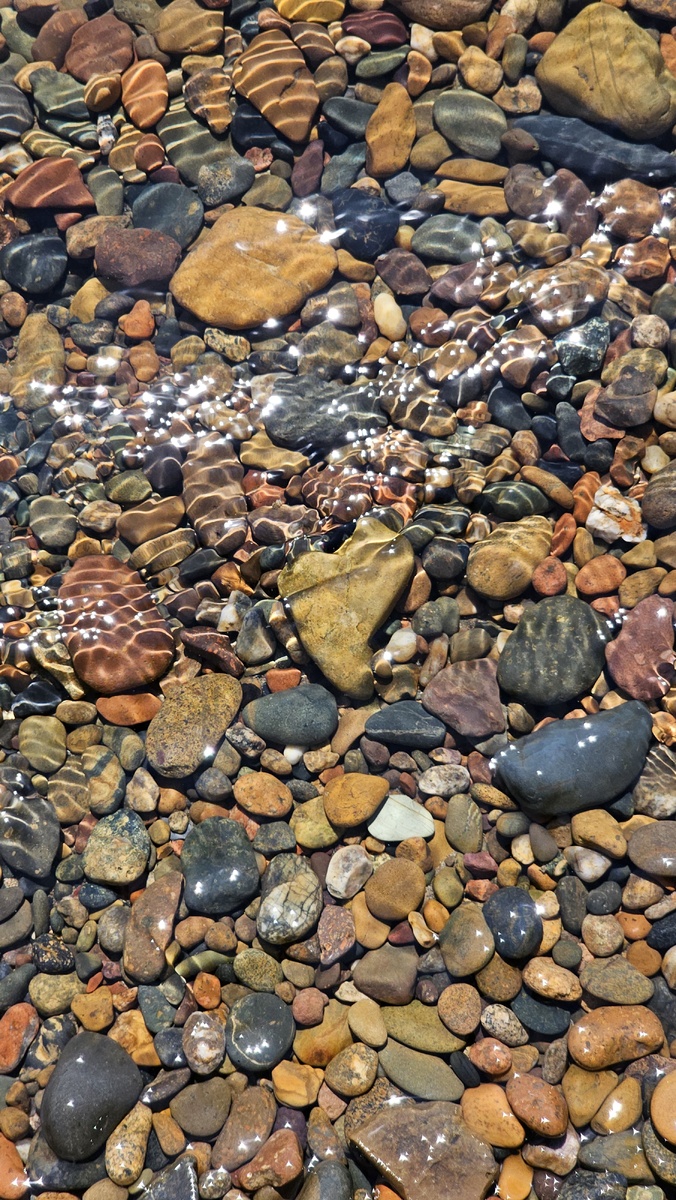 Чистейшая водичка Енисея. Сердце видите?