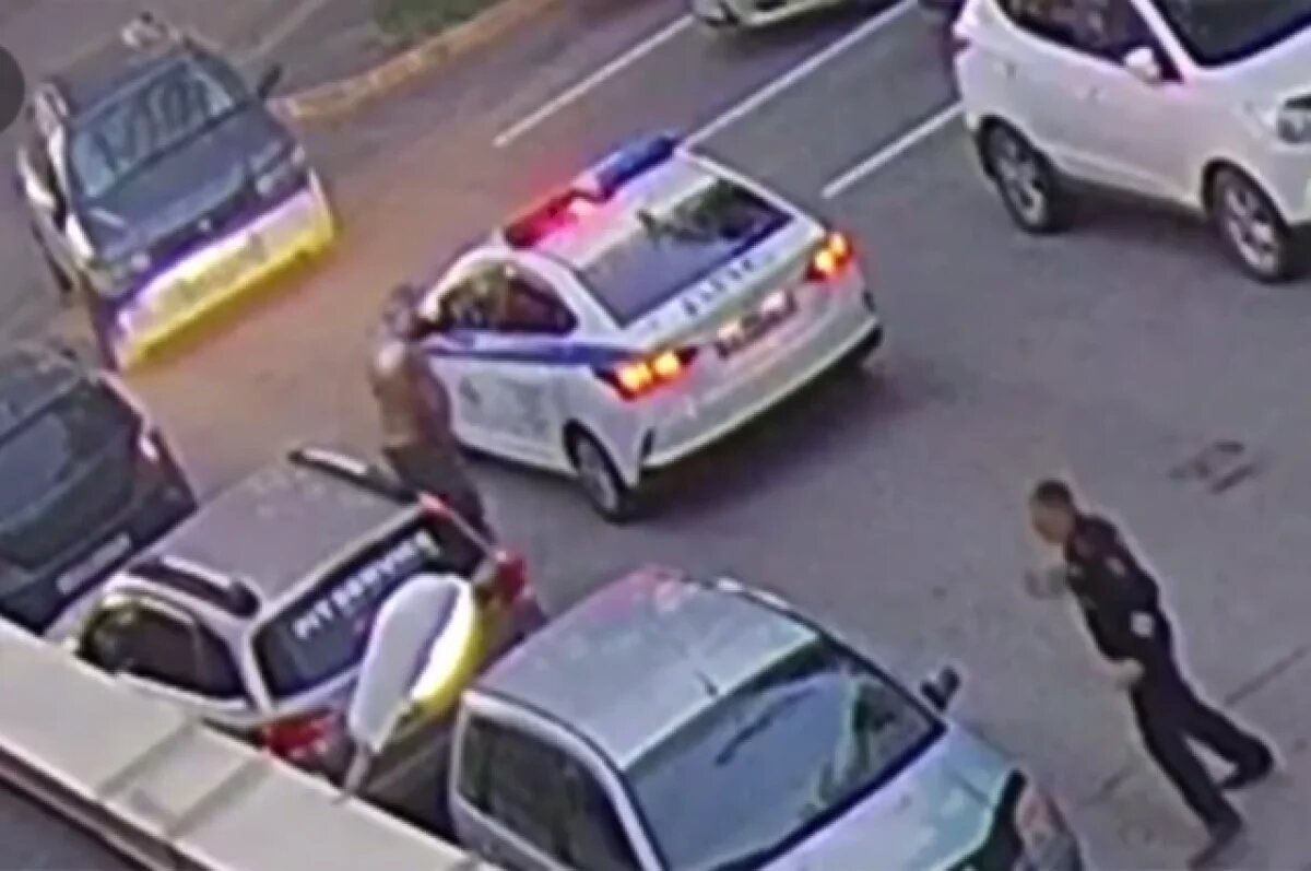    Томич кинул муляж гранаты в полицейских: уголовное дело подали в суд