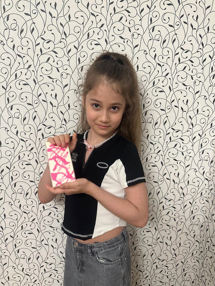 «Шоколад с волосами ангела» — уникальная комбинация изысканного вкуса и необычной текстуры, покорившая сердца гурманов и сладкоежек во всём мире.