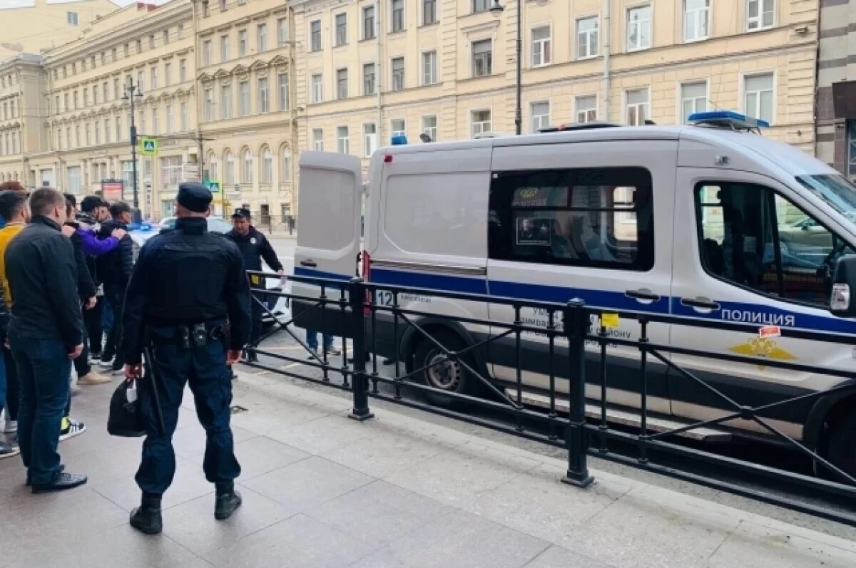    В Петербурге по делу Владимира Кехмана прошли обыски в отделении ББР Банка