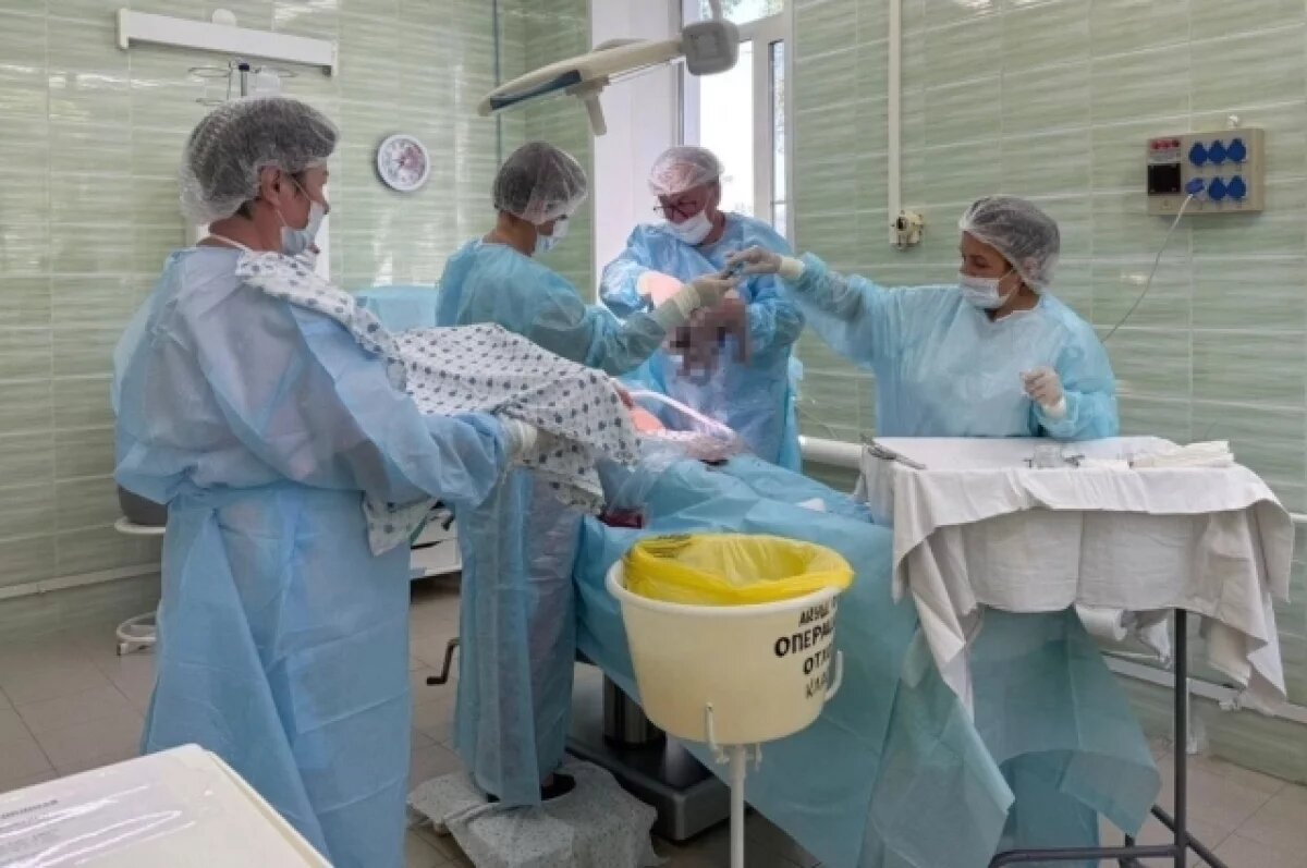    На свет появилась девочка весом 1700 грамм.