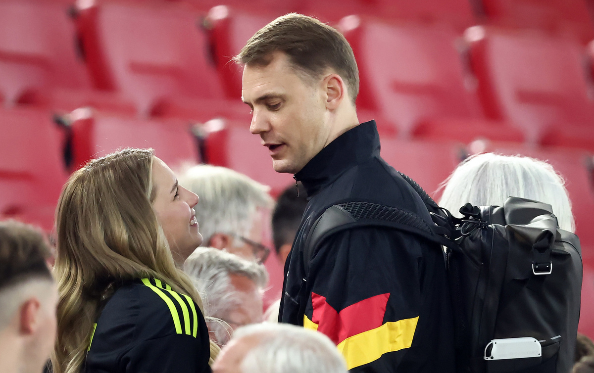     Мануэль Нойер и Аника Биссель / Gettyimages.ru