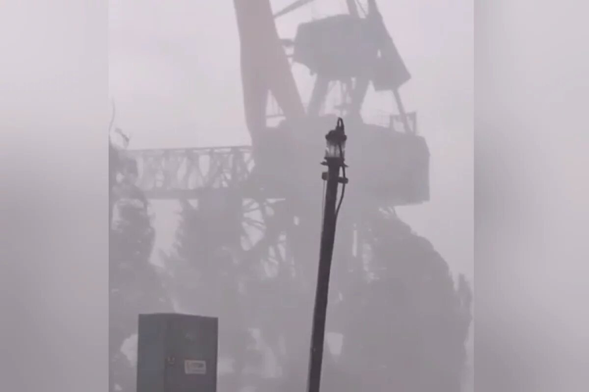    ЮТП начала проверку после падения крана в городе Волжском