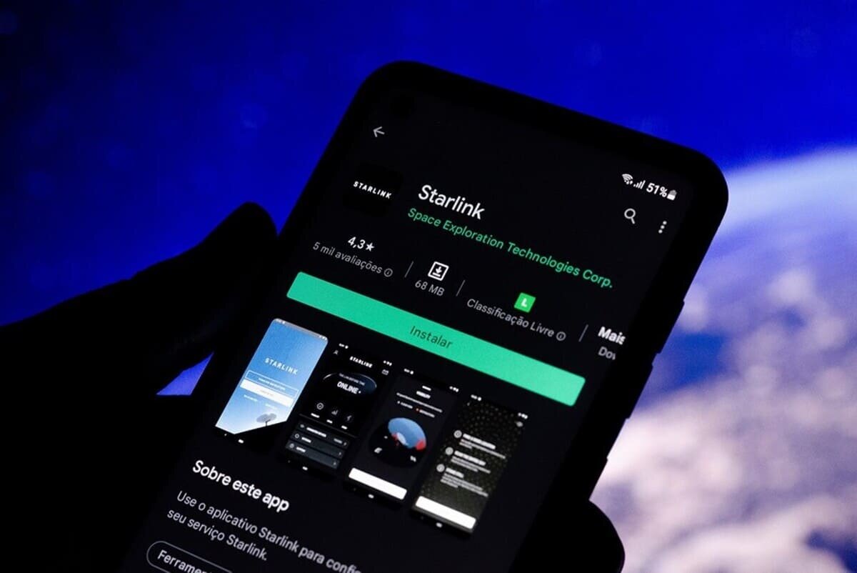    Подключение к Starlink с помощью смартфона / © SpaceX