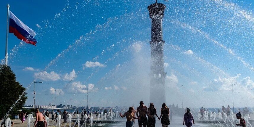    Алёна Бобрович