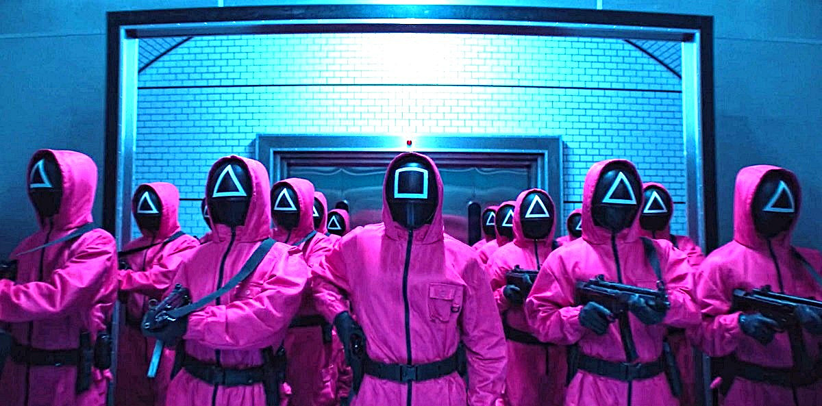 - А почему я Мистер Розовый?© "Бешеные псы"