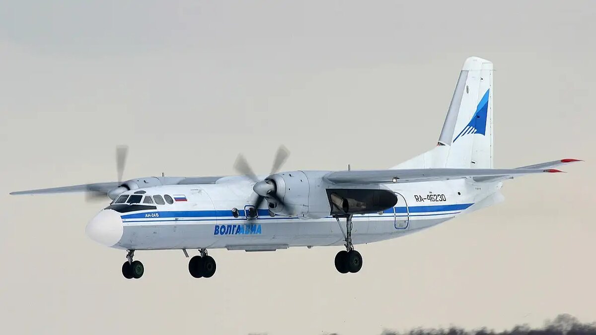    Самолёт Ан-24.