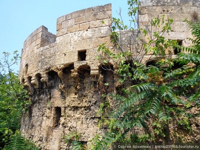 Крепостные стены Брундизия