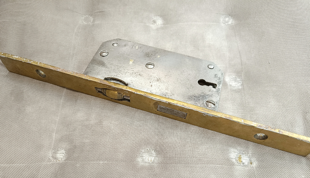 Годиков 110 есть ему, наверное.