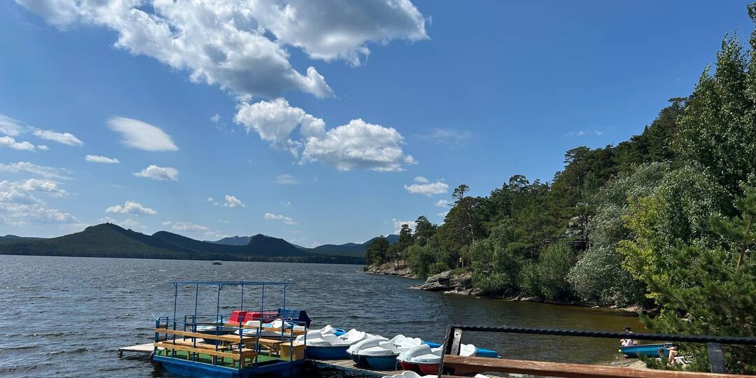 Отдых в Казахстане: низкие цены, дешевый сервис, красивая природа и стремительный банкинг