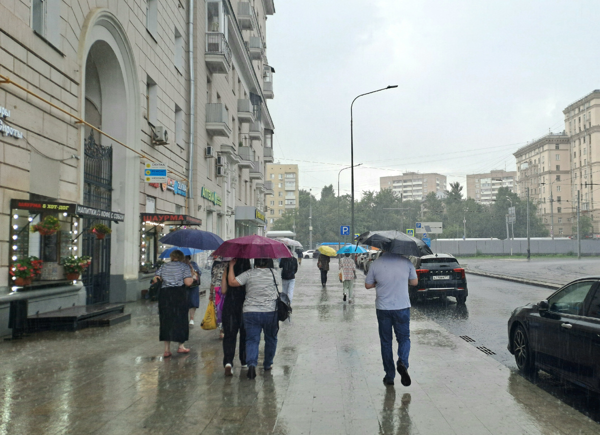 Дождливая Войковская в среду, в обед