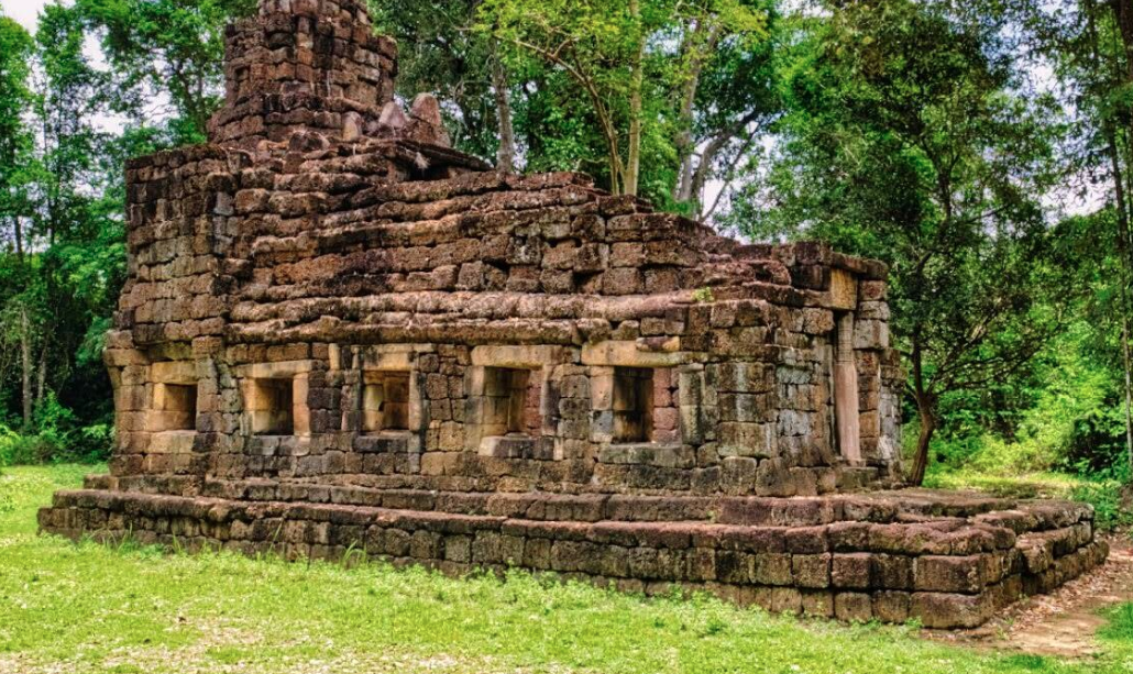 Прасат Тамуан (Prasat Ta Muan - ปราสาทตาเมือน). Фотография в Гугл картах от Chris Sables