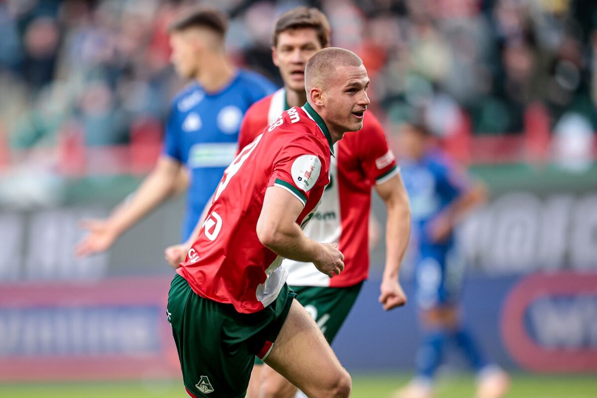 Источник: https://www.championat.com/football/news-6098384-logichno-genich-ob-otkaze-pinyaeva-perehodit-v-cska.html