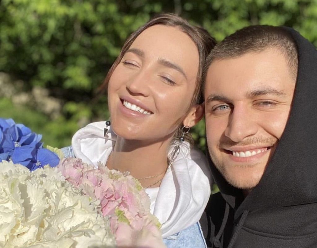 Ольга Бузова и Дава. Фото: соцсети/@buzova86