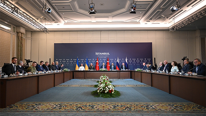  По итогам переговоров в Стамбуле пока ничего не изменилось. Фото: Safar Rajabov/XinHua/Global Look Press