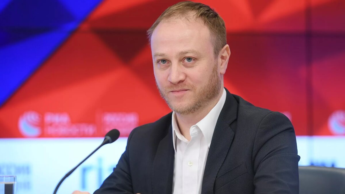 Заместитель главного редактора МИА "Россия сегодня" Дмитрий Горностаев
© Sputnik / Рамиль Ситдиков