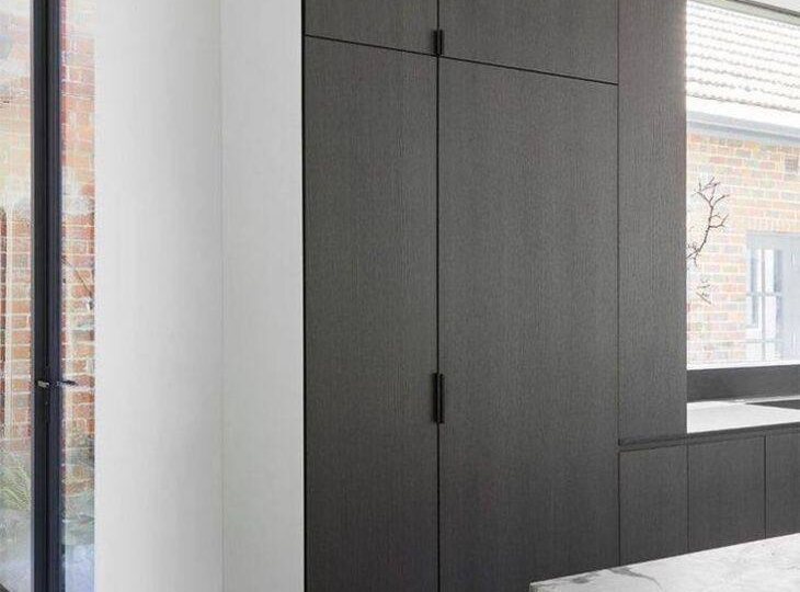 Как замаскировать кондиционер: 3 стильных способа вписать его в интерьер