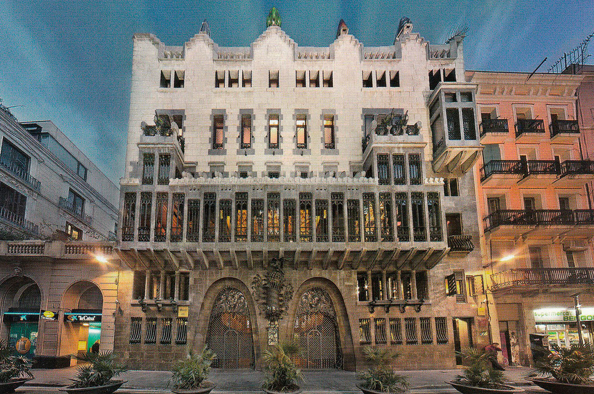 Антонио Гауди. Дворец Гуэля. Барселона, 1886 г.