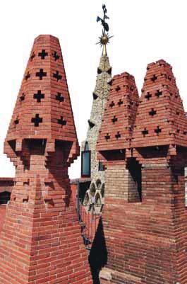 Дымоход и шпиль