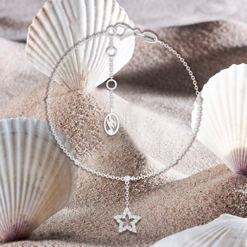 На фото: браслет на ногу Mercury Classic из белого золота с бриллиантами