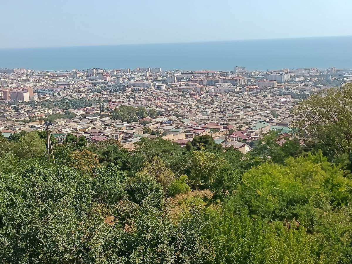 Город Дербент - между морем и горами❤️