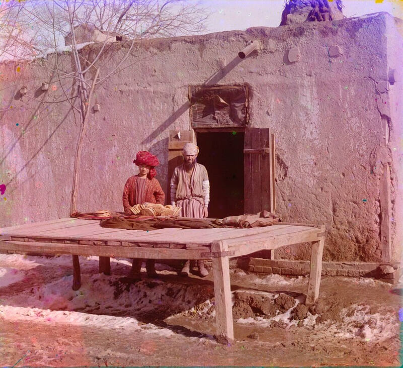 2. Пекарня в Бухаре, Узбекистан.