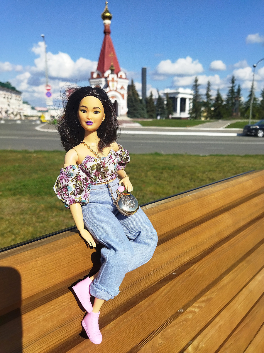 Барби Кира BMR1959 на теле пышки
