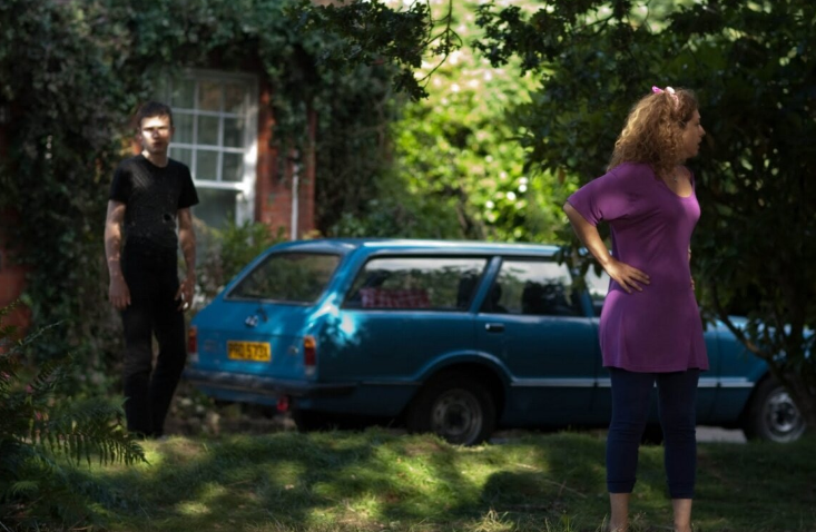 Фрагмент из сериала "Дом на окраине"