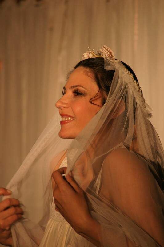 Лидия Вележева в роли Любы Отрадиной в постановке "Без вины виноватые" Петра Фоменко Фото- сайт Театра Вахтангова