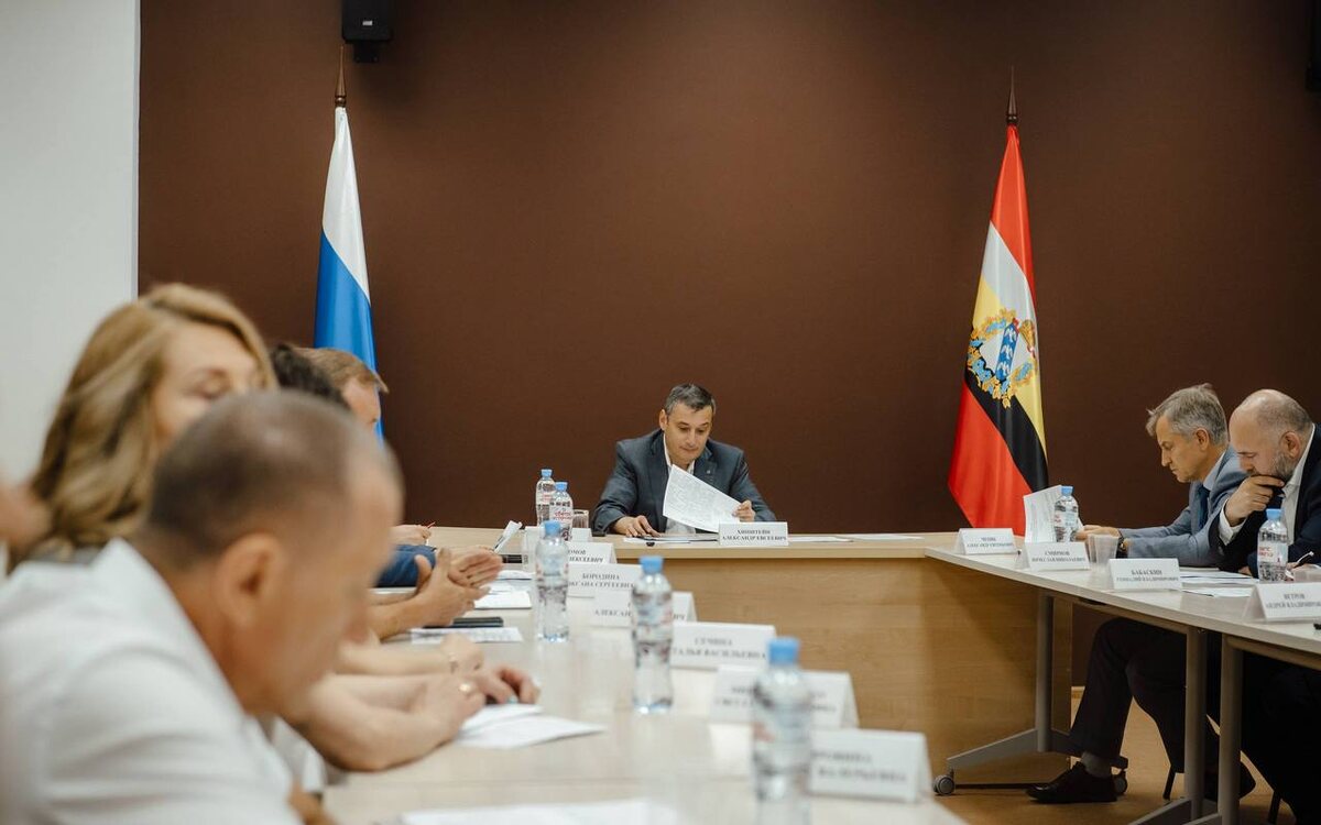    В Курске ищут инвесторов для ремонта здания Центрального рынка Фото из телеграм-канала Александра Хинштейна