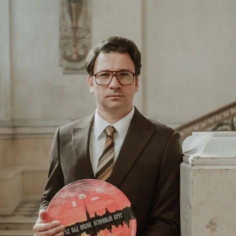     Антон Хабаров разоблачит ритуальную секту в продолжении «Страха над Невой»