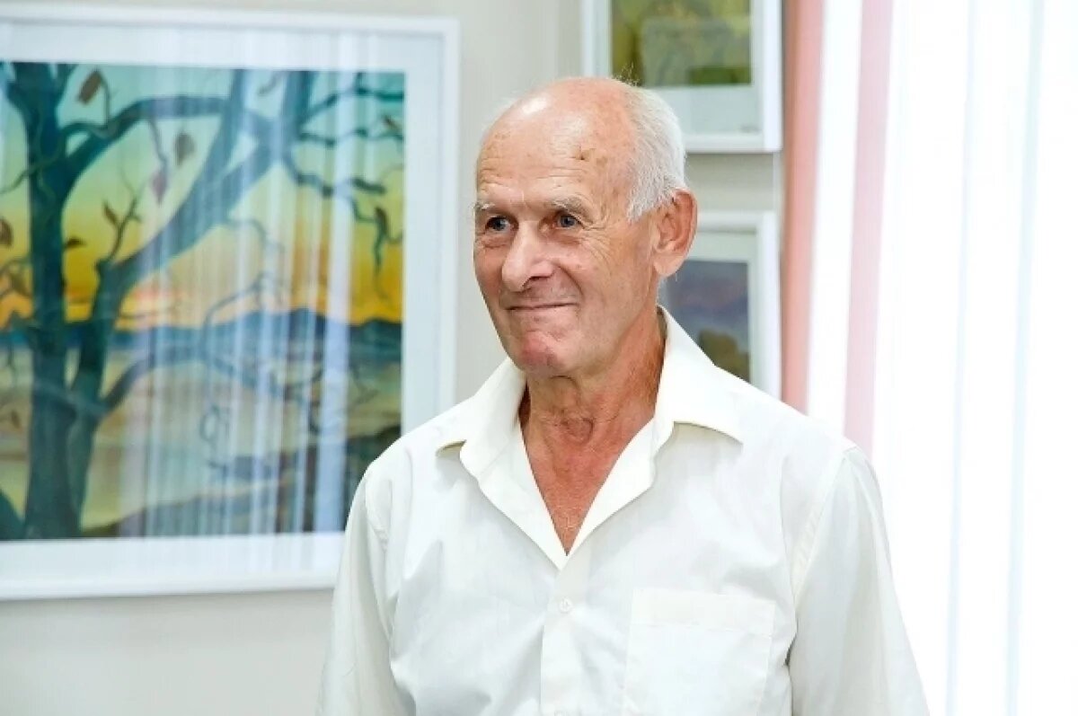    Заслуженный художник России Шапошников умер за день до своей выставки